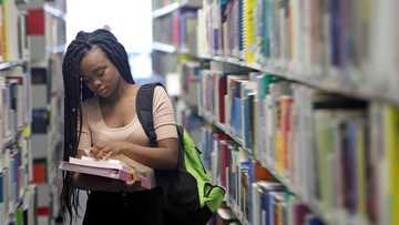 UK government gives student visas to 59,053 Nigerians in 2022, highest in four years
