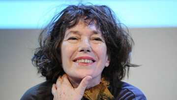 Qui est Jane Birkin? Son âge, sa vie amoureuse, sa fortune et sacs Birkin d'Hermès