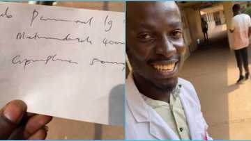 Man laments over doctor's handwriting, stunned as another doctor reads prescription with ease