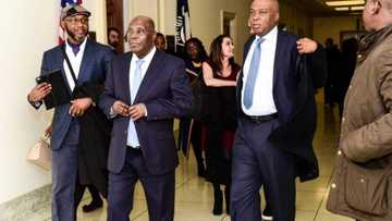 Wadansu tsirarun 'yan Najeriya a kasashen waje na can suna taya Atiku murnar isowa kasashensu, da kushe