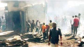 Wuta ta lashe gidan man fetur, shaguna 30 sun ƙone ƙurmus a kasuwa