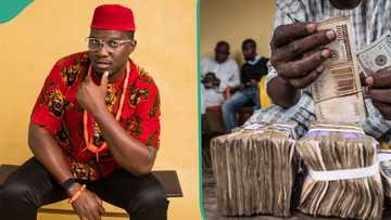 "Baba no dey even look face": Igbo man spotted sharing thousands of naira to Yoruba and Hausa people