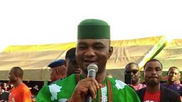 Yanzu-Yanzu: Shugaban PDP da Manyan Ƴan Jam'iyyar Sun Dunguma Sun Koma APC a Ebonyi