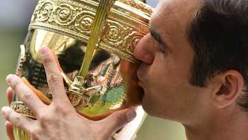 Djokovic pays tribute to Federer as Swiss great prepares to quit