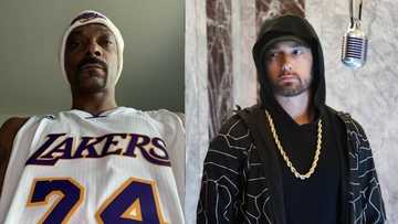 Rapper Snoop Dogg says there's no beef between him and Eminem