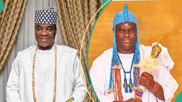 KWAM1 and Ooni of Ife: Singer called out over pleasantries with monarch, “highly disrespectful”