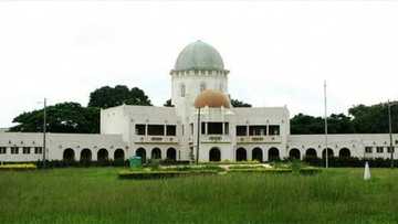 Da Dumi-Dumi: An Tsige Shugaban Masu Rinjaye Na Majalisar Dokokin Jihar Kaduna