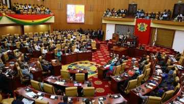 An rufe majalisar Ghana bayan mambobi da ma'aikata 168 sun harbu da korona