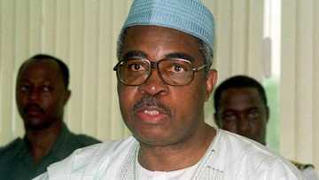 Tsohon ministan Najeriya ya sayi Otal din kasar Ingila mai shekaru 300 a kan biliyan N1, hoto