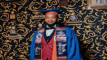 Matashi ya yi farin cikin kammala Digiri bayan shekara 10 ya na fafatawa a ABU Zaria