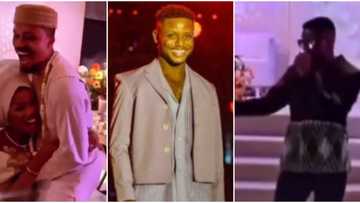 E be like say she get crush on Chike pass hubby: Bride screams excitedly as singer shows up at her wedding