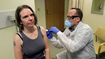 Jennifer Haller ta zama mutum ta farko a duniya da aka fara gwada maganin Coronavirus a jikinta