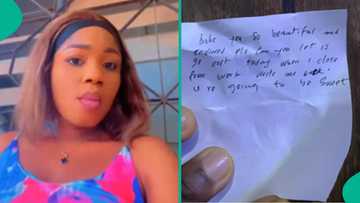 Lady who entered Access Bank to use withdrawal slip shares unexpected handwritten note she was given