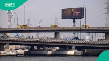 Woman dies after jumping Into Lagos Lagoon from Third Mainland Bridge