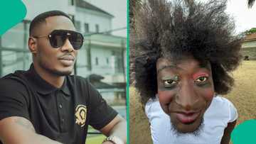Odion Ighalo jokes as he gifts Carter Efe wads of cash, video: “You dey pour me spit”