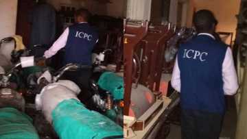 Sokoto: An Tilasta Wa Ɗan Majalisa Rabon Kayan Tallafi Da Ya Ɓoye a Gidansa Bayan Wani Ya Kai Wa ICPC Tsegumi