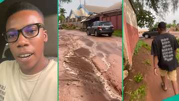 Man marvels as father drives past him in rain without giving him a ride, hilarious video trends