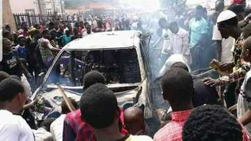 An yanka ta tashi: Mutanen da aka kashe aka kone a Kaduna 'yan sanda ne ba masu satar mutane ba