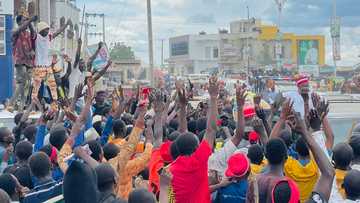 2023: Ana Gabanin Fara Kamfe, Kwankwaso Ya Ja-kunnen Tinubu, Atiku da Peter Obi