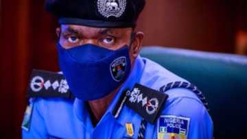 'Yan bindiga: Tubabben sarkin Zamfara ya maka IGP da wasu a kotu
