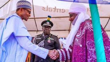 Ku daina karban bashi don ayyuka - Muhammadu Sanusi II ga gwamnati