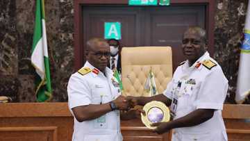 Shugaban Rundunar Sojin Ruwa Da Tinubu Ya Sauke Ya Ki Mika Mulki? Rundunar Sojin Ruwa Ta Bayyana Gaskiyar Lamari