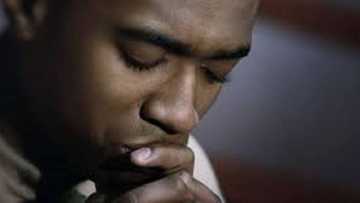 Budurwa ta yi watsi da saurayinta bayan ya dauki nauyin karatun ta a kasar waje