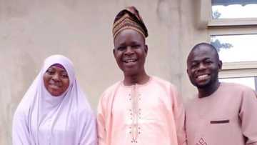 Man and his wife visit their secondary school teacher, many react as they celebrate him on social media
