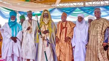 Hotunan jiga-jigan da suka dira masarautar Gaya naɗin sarautar sabon sarki