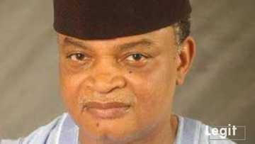 Edo Man, Ona Ekhomu, Receives Yoruba Youths Leadership Award