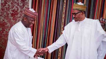 Badakala: Yadda tsohon Gwamna ya wawuri Biliyoyi da sunan gina sabon gidan Gwamnati