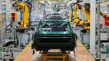 Macron threatens China with tariffs over trade surplus