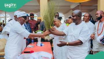 Boost for Aiyedatiwa as PDP women leader, others defect to APC in Ondo, reason emerges