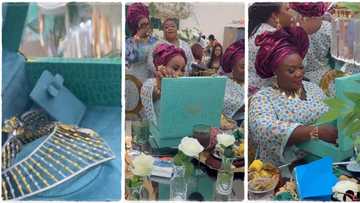 "18 karat gold": Couple shares expensive jewellery as souvenirs during wedding, video goes viral