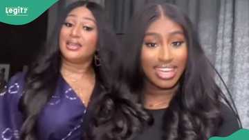 Nigerian mum and her daughter who looked like twins delighted many viewers with their lively dance