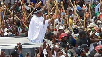 Sanata Bala kaura ya yi nade naden farko a matsayin gwamnan Bauchi