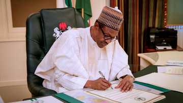 Da duminsa: Ana jimamin karin kudin fetur, Buhari ya zabtare farashin taki