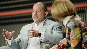 Big tech on a quest for ideal AI device