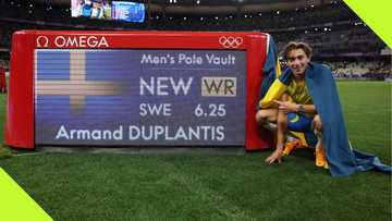 Reason Mondo Duplantis breaks pole vault world record by a 1cm at a time