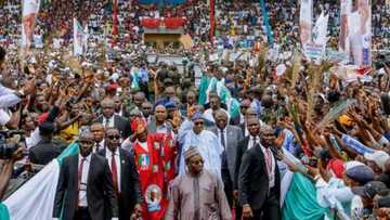 ‘Yan Majalisa sun yi wa Gwamna Fayemi mubaya’a ya nemi kujerar Buhari a zaben 2023