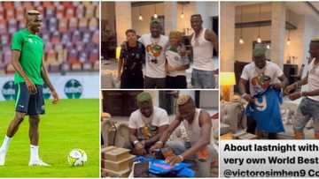 "There are levels to this": Victor Osimhen visits Peter Okoye's mansion, signs autograph, chills with his kids