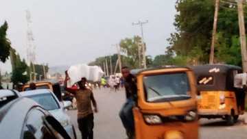 Yadda mutum 5 suka mutu yayin rabon kuɗin da suka tsinta a maj'ajiyar abincin korona