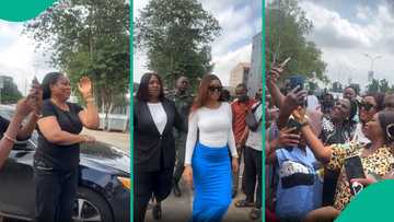 Regina Daniels shares experience with fans while buying street food: “It caught me off guard”
