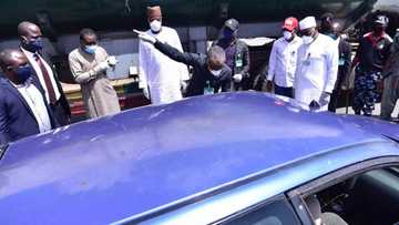 El–Rufai ya sake komawa iyaka ya kafa ya tsare don hana Kanawa shiga Kaduna (Hotuna)