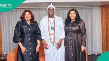 Ooni hosts female bank executives, monarch applauds nation-building roles