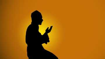 Kotu ta yi watsi da dokar hana musulmi yin sallah a wurin aiki