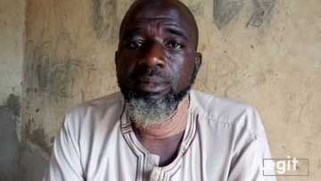 Har Cikin Masallaci, Matashi ya Sharɓawa Sarkin Pawa Wuƙa a Wuya