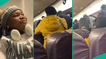 Lady confused as passengers quickly form queue after plane landed: "Where are you running to?"