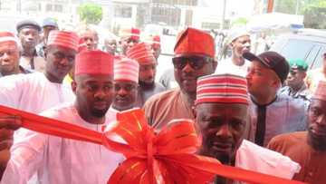 Hotuna: Bayan rashin nasara a kotu, Kwankwaso ya bude gidan abinci a Abuja