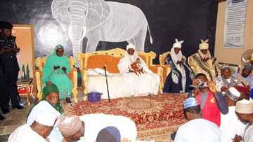 Sarki ya kira taron gaggawa, yana barazanar tsige Hakiman da ke hada-kai da ‘Yan bindiga